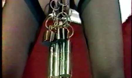 Mršava njemačka lezbijska film porno cz teen jebe svoju djevojku