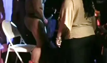 Zrele dame dijele 19-godišnju film online sexi crnkinju