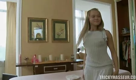 Međurasni sex bruneta parovi pred kamerom uživo!