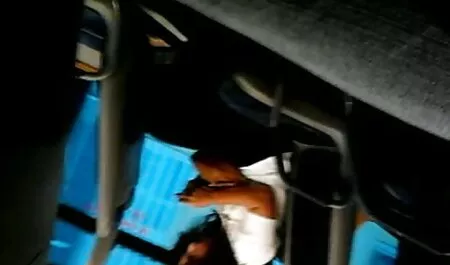 Vruća azijska milf sretna zvijezda dobiva magarca magarca i sise anal film sex joj ošamario!