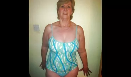 Orgija mega sex film u brazilskoj zabavi samba