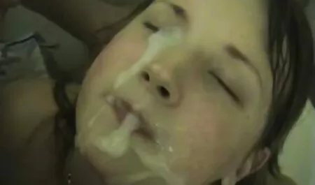 Bio sam pijan. Ogroman cumshot !!! onda se sexy films gratis igram s krastavcem