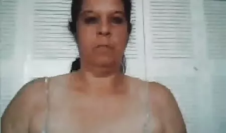 Natjecanje film online sexi plavuša i brineta