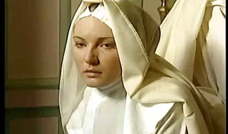 Ashley Orion je pohotna djevojka kojoj treba tite sexi debeo