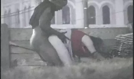 Pokorena film sexi adulti kurva dominira klikom