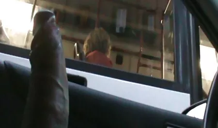 Azijski sex film erotic narkoman kurca debeli penis zaglavio je u njoj