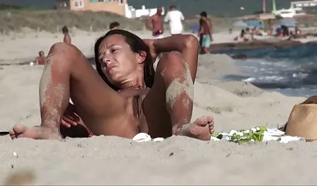 stidljiv free sex film mom
