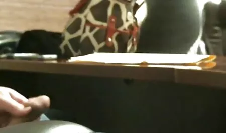 Porno gay sex boy film drolja jebeno se jezala na radnoj površini