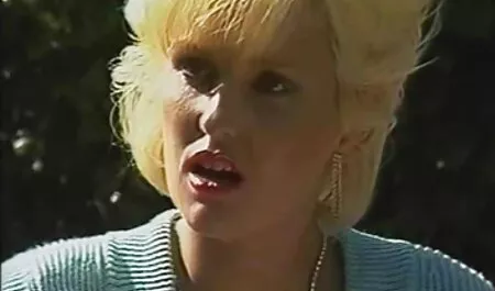 Lijepa baba uživa sex xxx film porno u analnom seksu