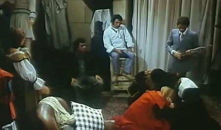 - Vruća mršava teen sex nylon movie jebe ljubavnicu