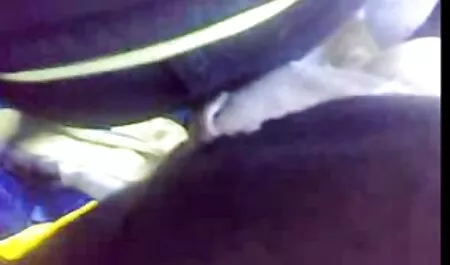 Jia filmi sexi Lissa dobiva strapon od vesele torte