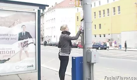 Plavokosa milf željela je reći i tvrdi video film sexi seks
