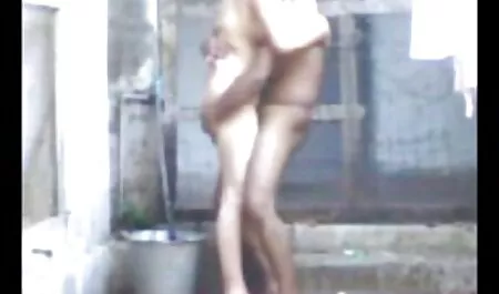 Otkriveno sex mom and son film rukovanje